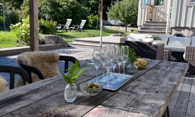 Ytterbystrand House | Beautiful Sunny Villa in Stockholm Archipelago - Resarö Vaxholm