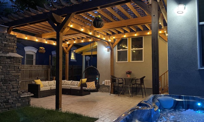 Sunnyside Apartment | Relax at Sunnyside Up: Hot Tub & Prime Location Await!
