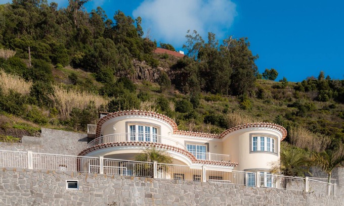 Ponta do Sol House | Discover Sunnyside Villa with Private Pool, Near the Beach