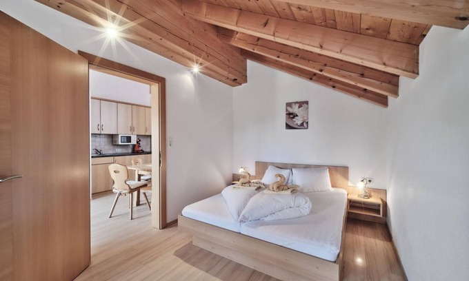 Scheffau am Wilden Kaiser Bed & Breakfast | Serene Sunrise Getaway at Berggasthof Bärnstatt
