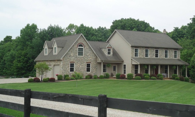 Amanda Apartment | Relaxing Sunrise Apartment Near Hocking Hills State Parks