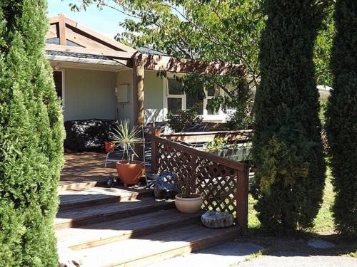 Rarangi House | Delightful Sunrise Beach House - Your Rarangi Getaway Awaits