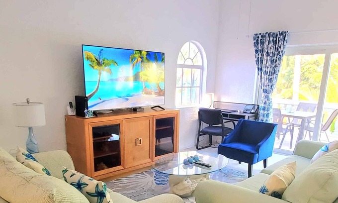 Paradise Island Villa | Top-Rated Sunrise Beach Resort with Ocean View & Spa Access