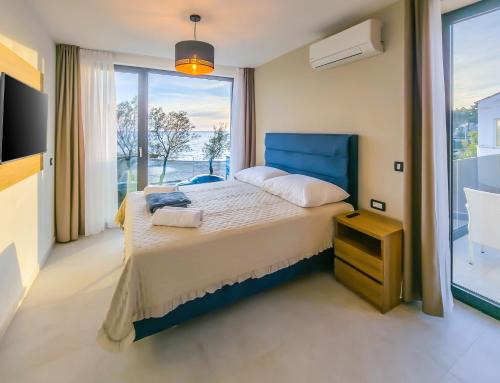 Mali Maj Bed & Breakfast | Sunrise Beachfront Residence