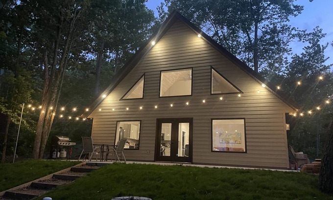 Chetek House | Waterfront Sunrise Chalet on Potato Lake with Hot Tub & Dock