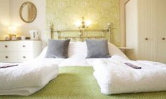 Bude House | Inviting Sunrise Guest House: 4-Star Stay with Breakfast
