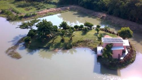Mae Wong House | Pet Friendly Sunrise Island Homestay with Pool - 10/10 Rated