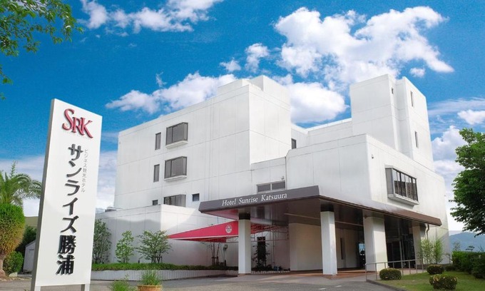 Yunomine Onsen Hotel | Discover Sunrise Katsuura: 4-Star Stay with Hot Tub Access