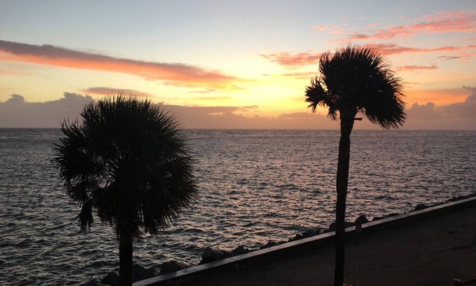 Saint Helena Island Villa | Sunrise Oasis: Breathtaking Ocean Views Await You