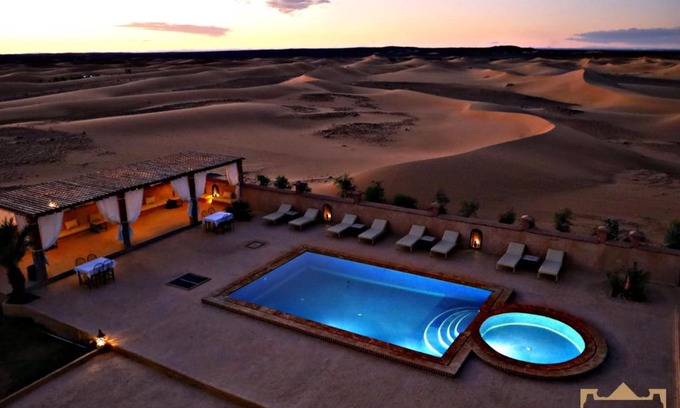 Rissani Hotel | Elegant Sunrise Palace Merzouga with Oceanfront Views