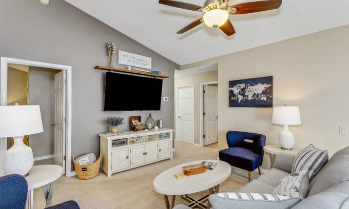 Northeast Pensacola House | Family-Friendly Retreat at Sunrunner Cottage Awaits You