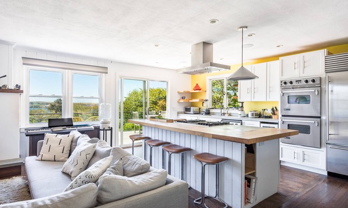 Montauk House | Experience Sunset and Ocean Views in Montauk Today