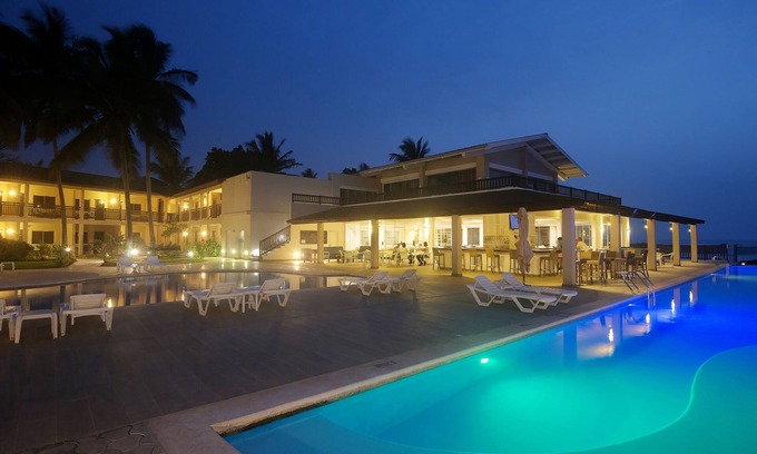 Kotu Hotel | Beachfront Bliss at Sunset Beach Hotel - 4-Star Relaxation