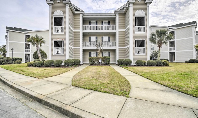 Sunset Beach Condo | Oceanfront Sunset Beach Resort Condo with Pool & Spa