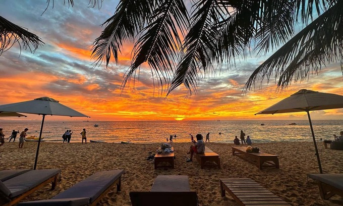 Duong Dong Hotel | Ideal Sunset Beach Resort & Spa with Ocean View and Pool