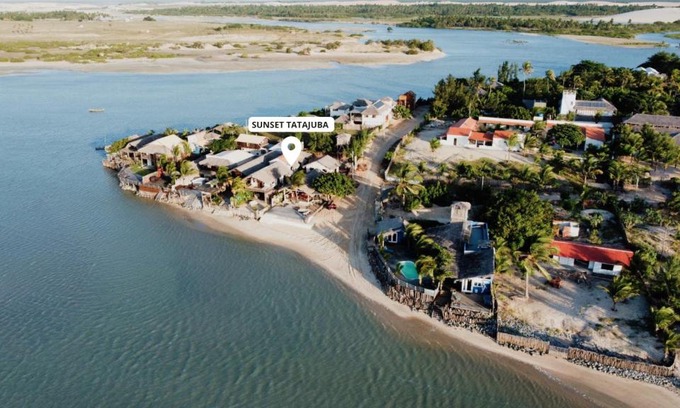 Tatajuba House | Tranquil Sunset Beach Tatajuba with Oceanfront Views
