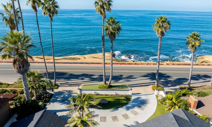 San Diego House | Oceanview Retreat at Sunset Cliffs: Pool & Spa Getaway