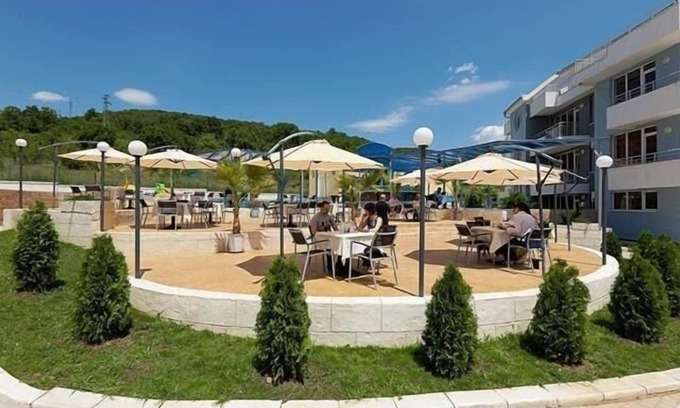 Kosharitsa Hotel | Relaxing Retreat at Sunset Complex with Pool and Spa Access