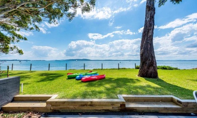 Corlette Apartment | Elegant Sunset@Corlette: Oceanfront Bliss Awaiting You