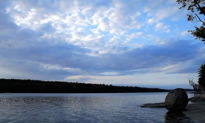 Corea House | Cozy Sunset Cove Cottage: Beachfront Bliss Awaits You