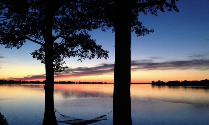 West Lake Bed & Breakfast | Unforgettable Sunset Escape with Ocean Views & Breakfast
