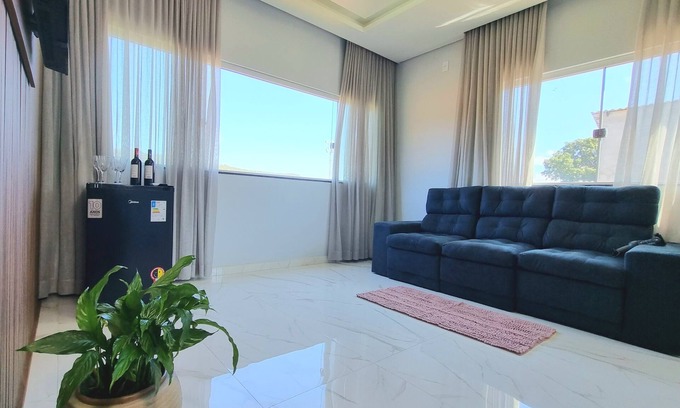 Cavalcante House | Family-Friendly Sunset Flat for Memorable Getaways