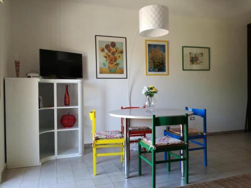Isola delle Femmine Apartment | Ideal Sunset Flat: Guest Rated 10/10 with Breakfast Included