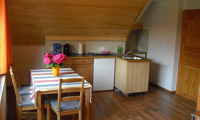 Muritz Apartment | Relaxing Sunset Retreat at Mecklenburger Seenplatte