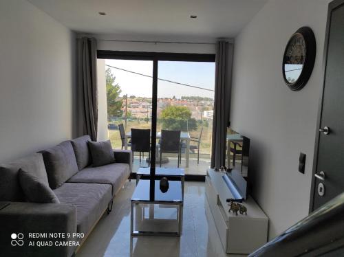 Kallithea Apartment | Oceanfront Bliss at Sunset Kallithea - Rated 9.6/10!
