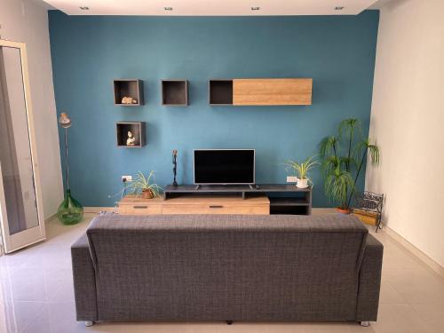 Birzebbuga Apartment | Cozy Sunset Modern Apartment Steps from the Beach