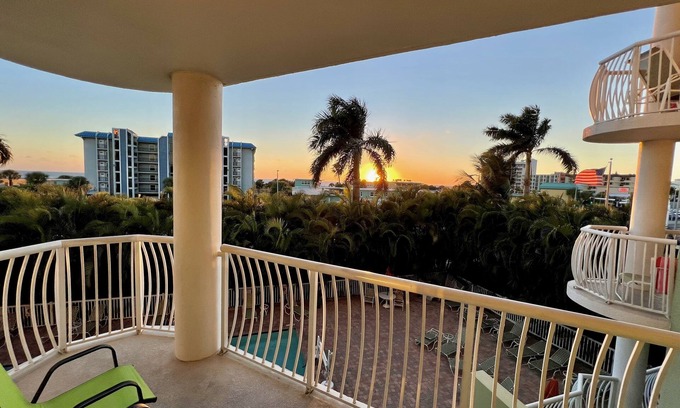 Treasure Island Condo | Experience Ocean Views at Sunset Nest: 10/10 Rated Condo