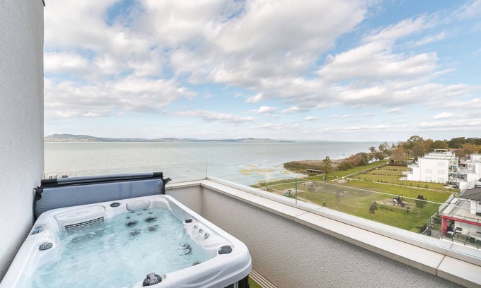 Fonyod Apartment | Ocean View Escape at Sunset Resort - Rated 9/10 for Comfort