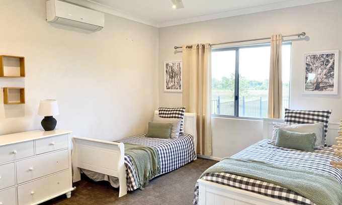 Mareeba Other | Guest Rated: 10/10 at Sunset Rise @ Jaques Coffee Plantation