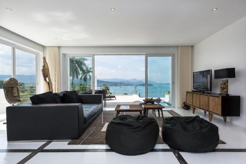 Plai Laem Apartment | Inviting Sunset Sea View Apartment with Pool & Oceanfront Bliss