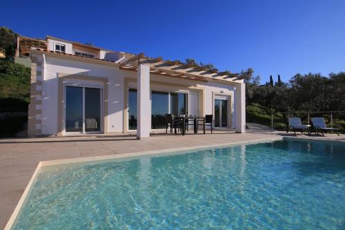 Kavvadades Villa | Oceanfront Sunset Sea View Villa with Pool & Top Reviews