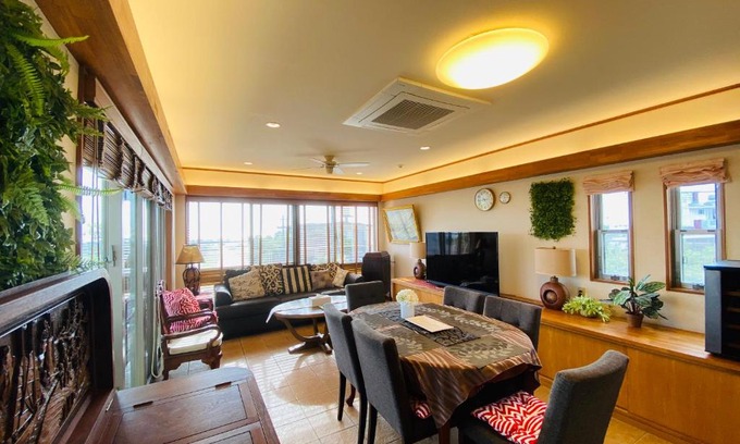 Gima House | Scenic Sunset View Hotel with Pool and Hot Tub Access