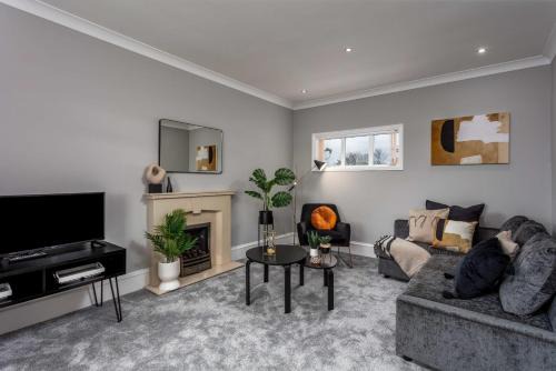Ayr House | Sunset View - Donnini Apartments