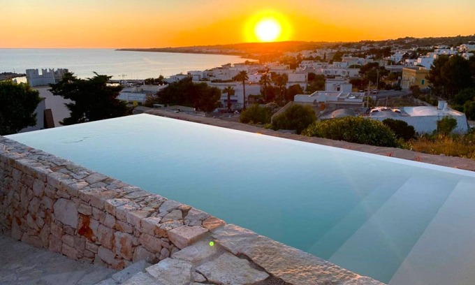 Torre Vado Villa | Oceanfront Stone House with Infinity Pool & Sunset Views