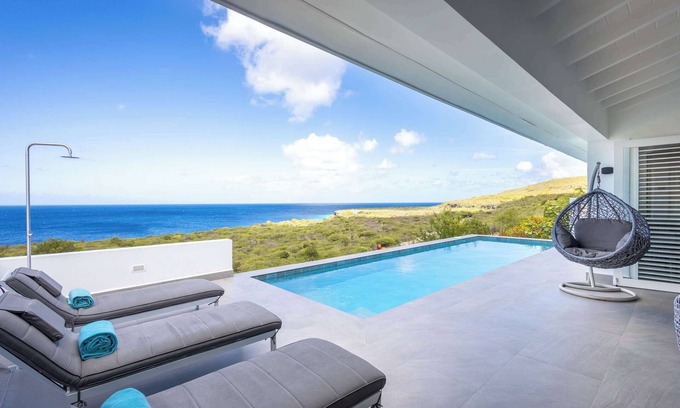 St. Marie Villa | Sunset Villa with Panoramic View & Modern Design