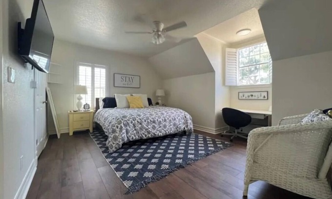 Mesa Apartment | New 1 BR Retreat with Pool & Breakfast, Rated 10/10!