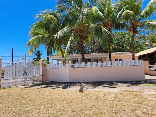 Trou d'Eau Douce Villa | Sunshine Beach Villa