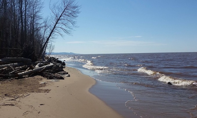Ontonagon Hotel | Bright Sunshine Motel & Cabins: Guest Rated 9.4/10 Stay