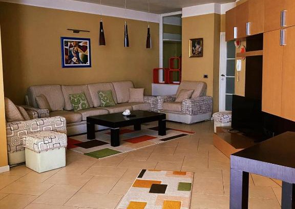 Elbasan Apartment | Kid-Friendly Sunshine Place with Outstanding 9/10 Rating