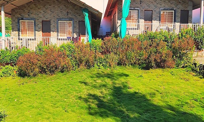 Pune Resort | Family-Friendly Sunshine Resort with Delicious On-Site Dining