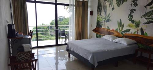 Montezuma Cabin | Relax at Sunshine Sanctuary Boutique Jungle Lodge with Ocean View