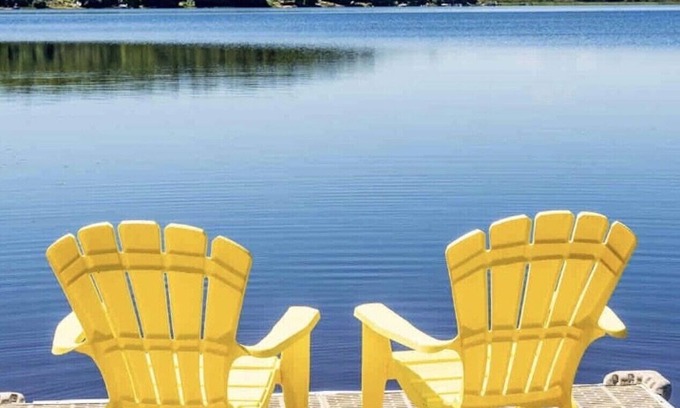 Huntsville Cottage | Experience SunShine Shores: Waterfront Cottage Retreat