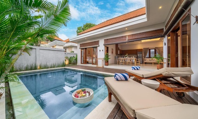 Umalas Villa | Sunterra 3- Luxury 3Bedroom Villa in Canggu with Private Pool - Exclusive Special Promo
