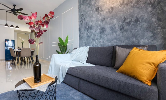 Kuala Lumpur Apartment | Elegant Sunway Velocity: Family-Friendly Retreat Awaits