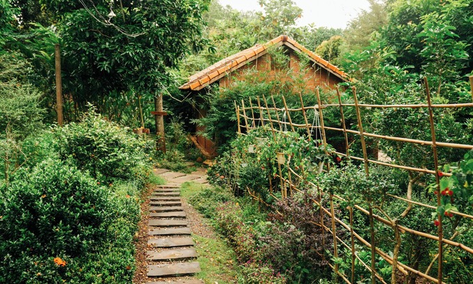 Chau Duc Villa | Relax at Suoi Rao Ecolodge with Pool & Breakfast Options