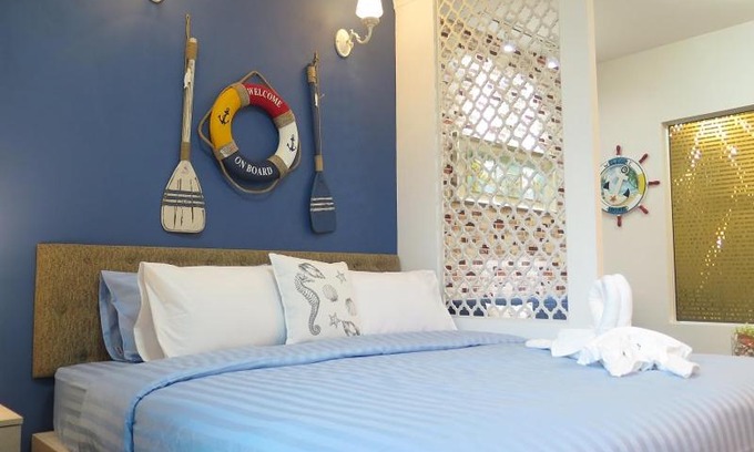 South Pattaya Apartment | Exceptional Supalai Mare Pattaya with Pool & Sea Views